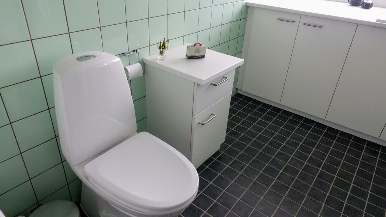 2 Rooms, Private Kitchen, Bathroom, And Garden. Århus Kültér fotó