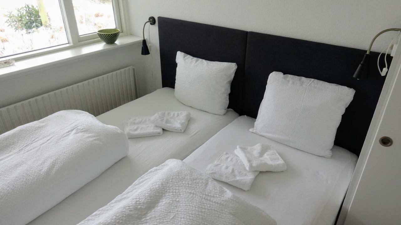 2 Rooms, Private Kitchen, Bathroom, And Garden. Århus Kültér fotó